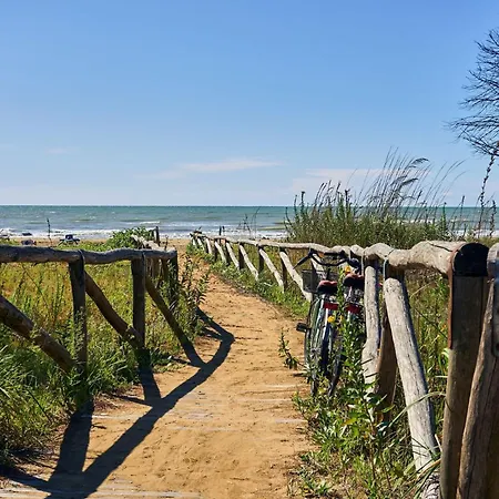 Appartement Cozy With Outdoor Pool Bibione