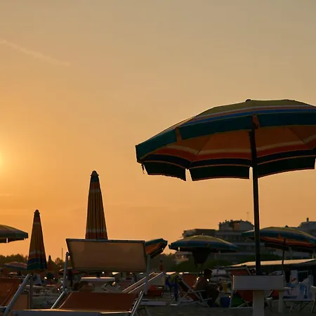 Cozy With Outdoor Pool Apartment Bibione